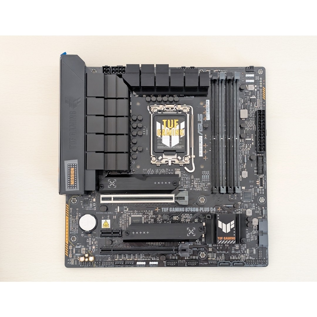 ASUS TUF GAMING B760M-PLUS D4 Micro ATX Motherboard Near Mint From Japan