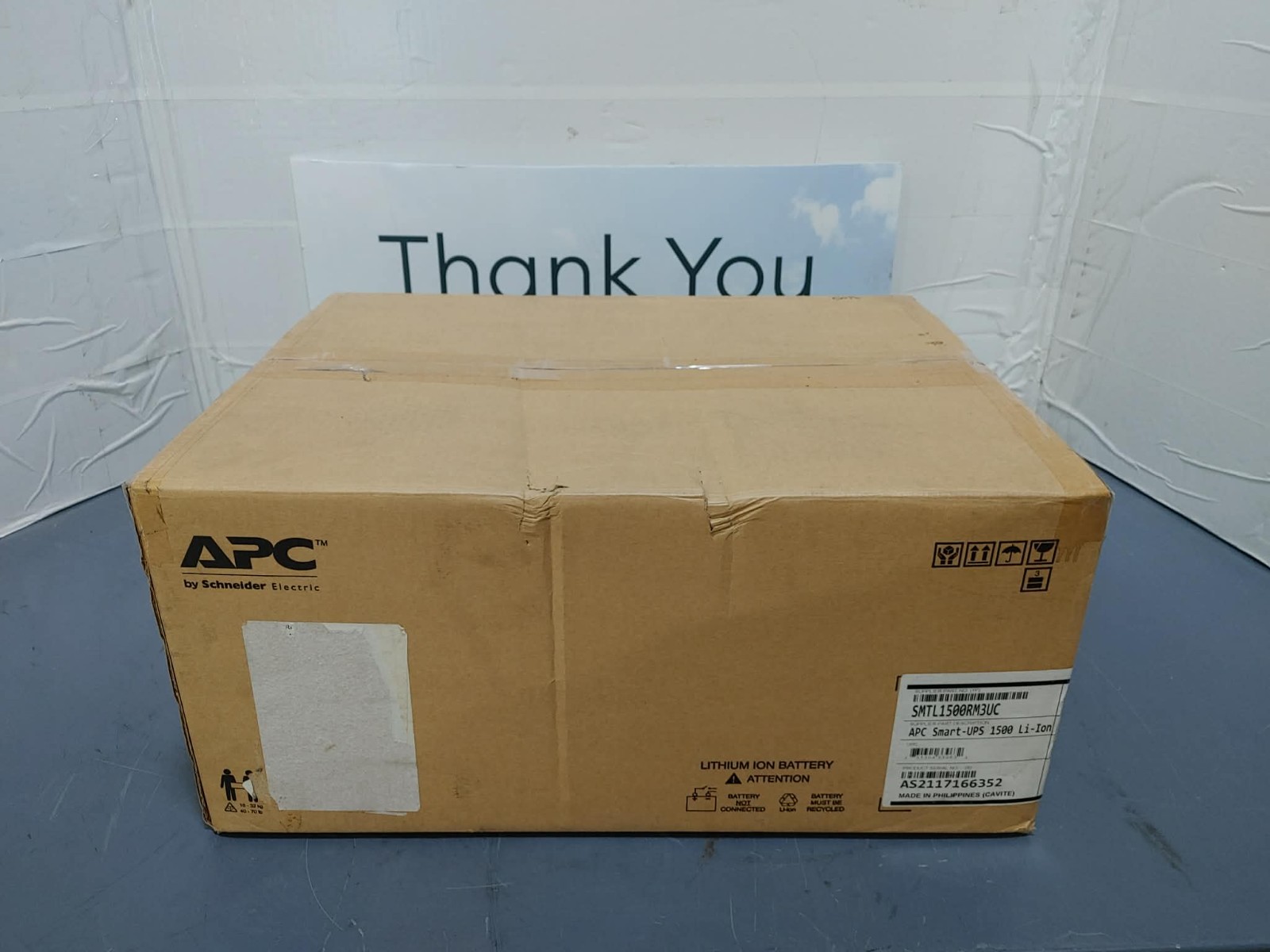 New APC SMTL1500RM3UC Smart-UPS Li-ion Short Depth 1500VA 240Wh SmartConnect UPS