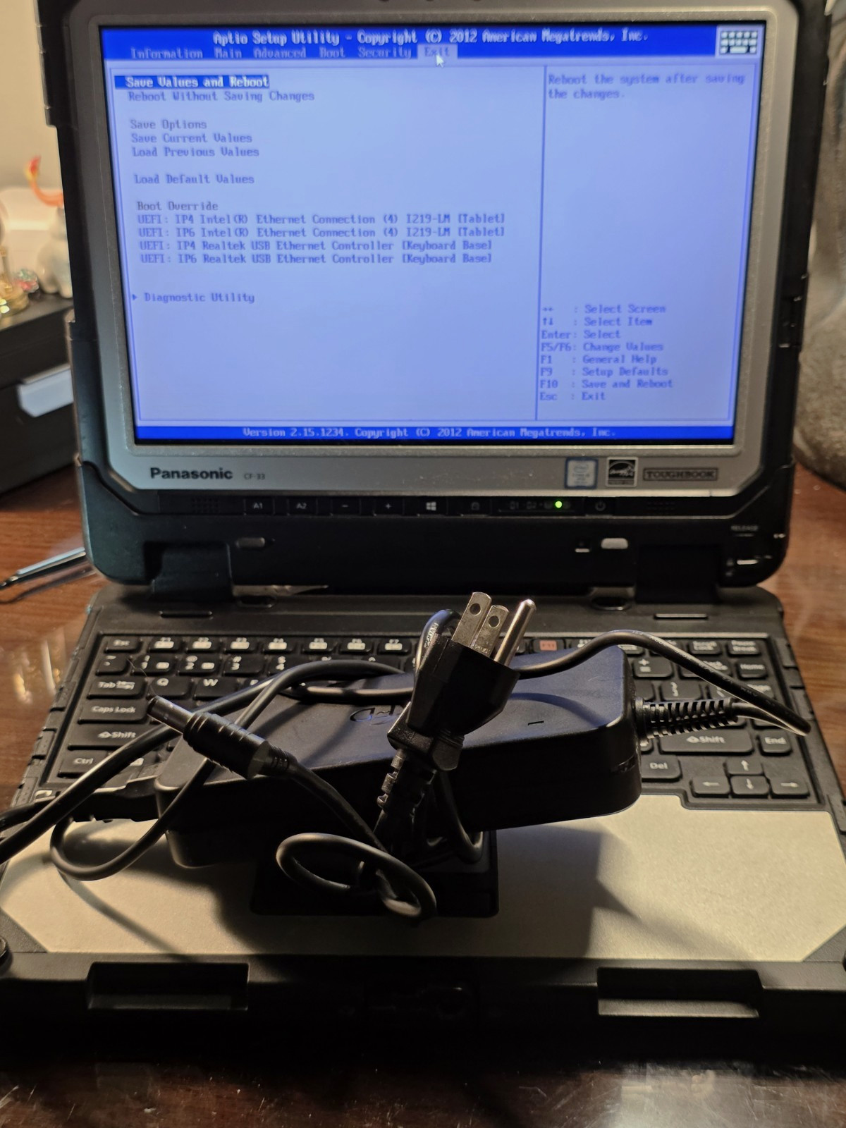 Panasonic Toughbook CF33 With 16gb Ram, Stylus,And Charger. No Hard Drive
