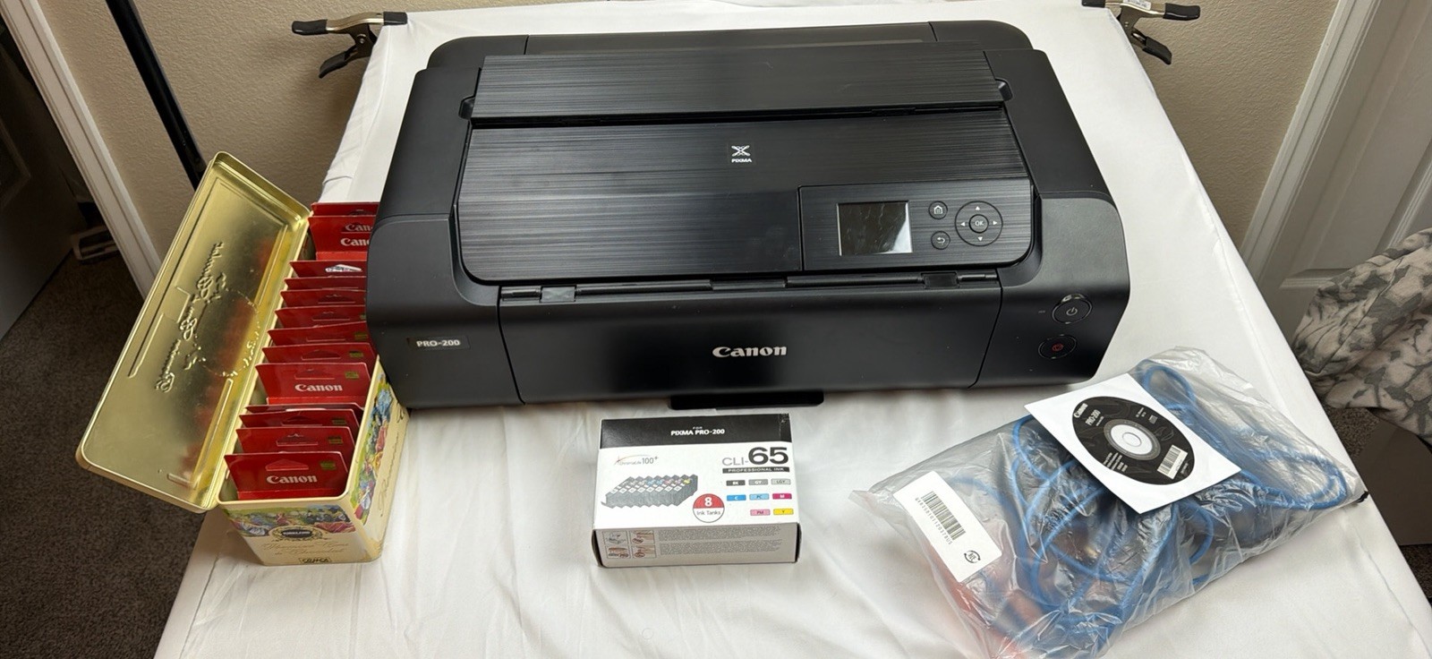 Canon PIXMA PRO-200 Wireless Professional Inkjet Photo Printer w/unopened ink