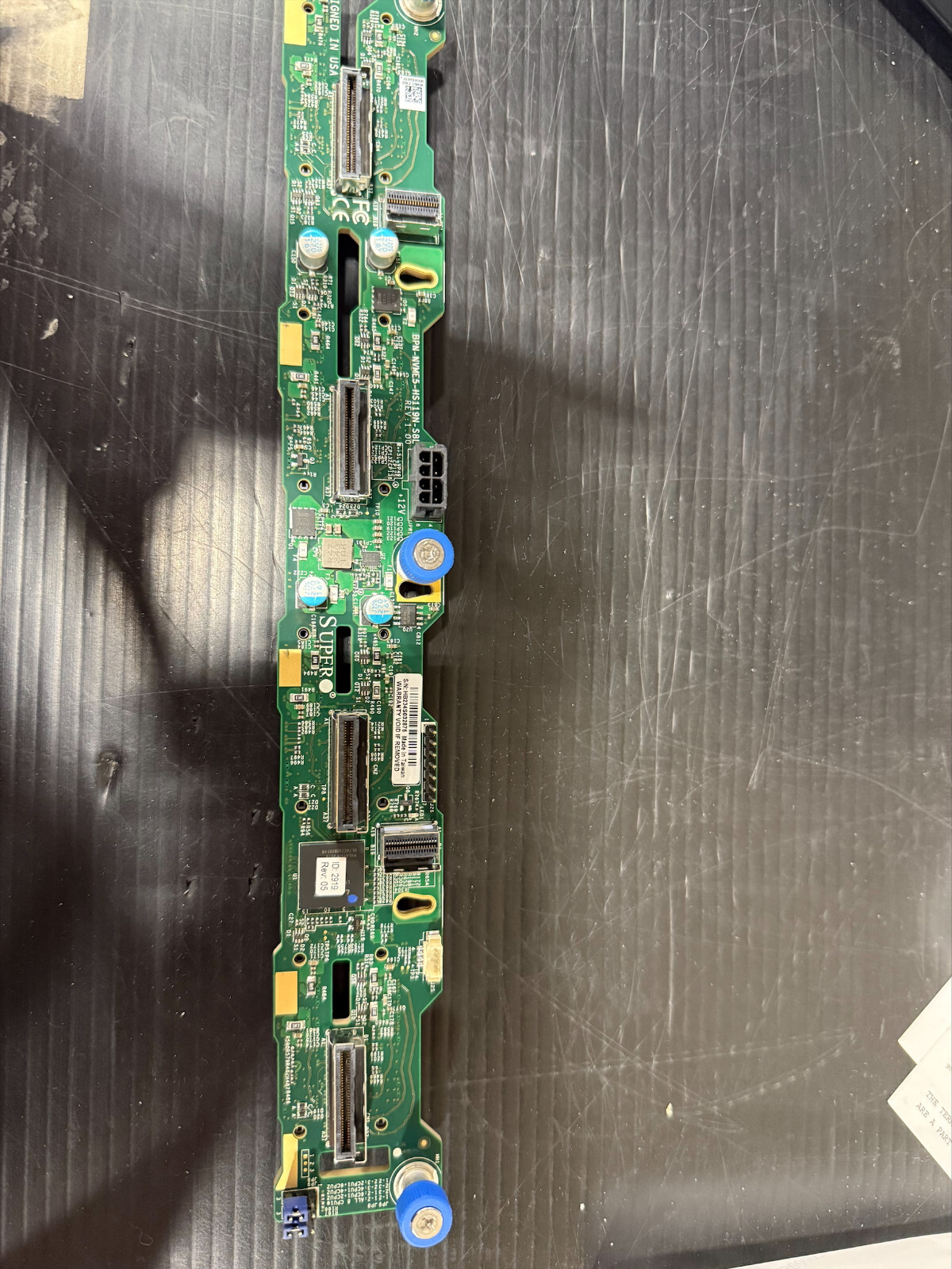 Supermicro BPN-NVME5-HS119N-S8 Eight SAS3/SATA3/NVMe4/NVMe5 Backplane Only