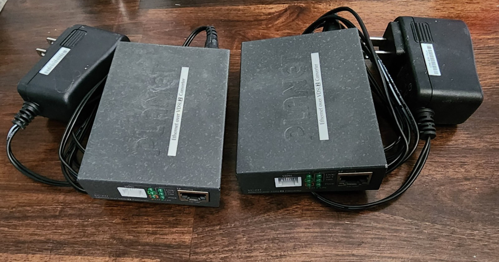2 x Planet VC-231 1-Port 10/100 Ethernet to VDSL2 Converter