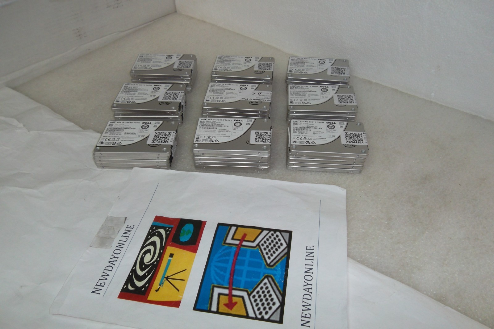 LOT-45 Dell 65WJJ 400GB SSD Laptop Drive 2.5" Intel DC S3610 SSDSC2BX400G4R OEM