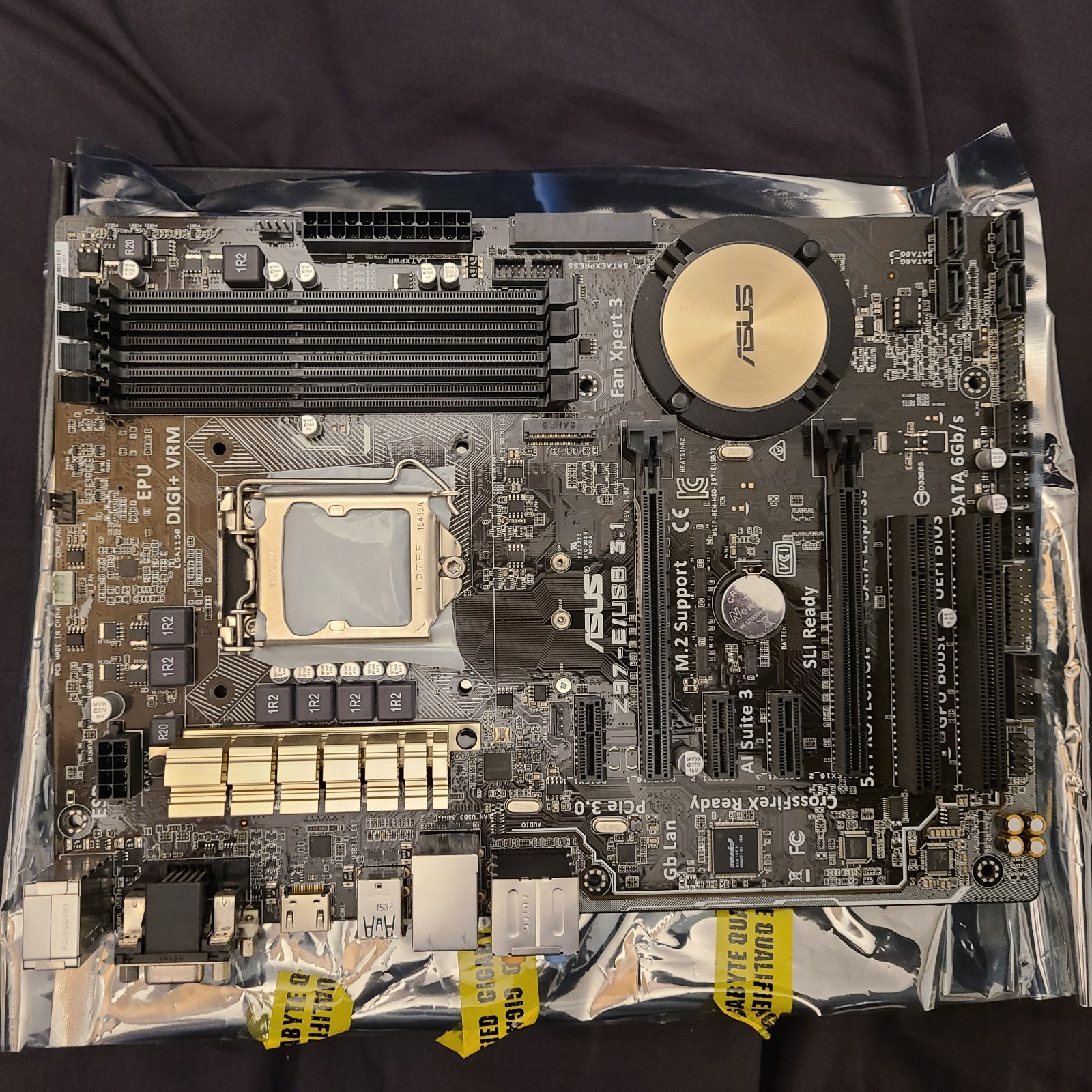 ASUS Z97-E/USB 3.1 ATX Motherboard