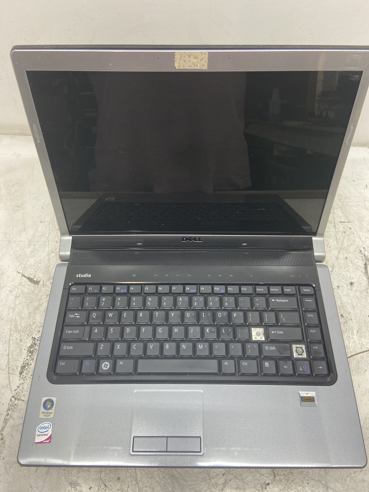 Dell Studio 1537 Intel Core II Duo P8400 2.26 GHz 3 GB NO HDD