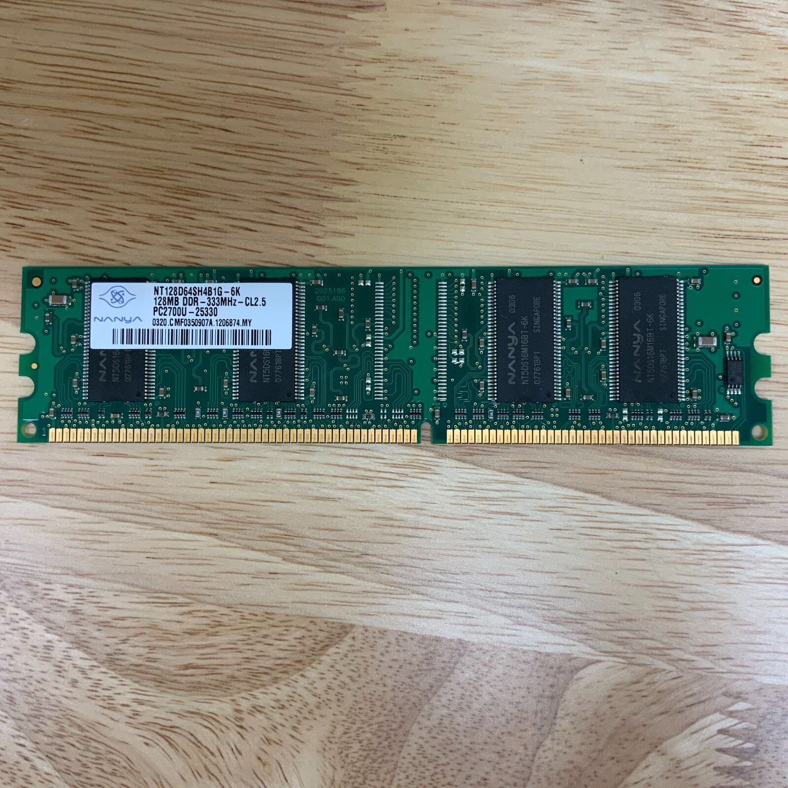 NANYA NT 128D64SH4B1G-6K 128MB DDR-333MHz-CL2.5 PC2700U-25330