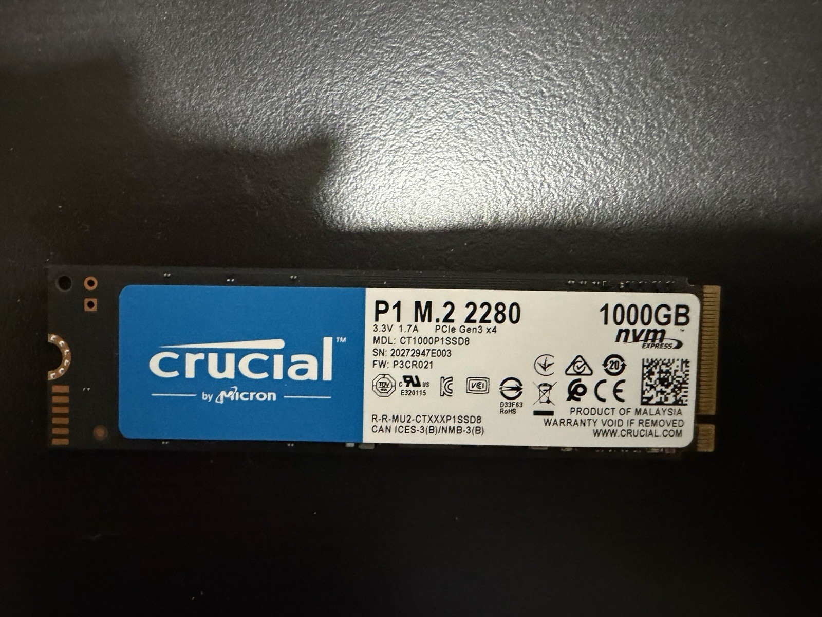 Crucial P1 CT1000P1SSD8 1TB M.2 2280 PCIe 3.0 x4 NVMe Solid State Drive Works