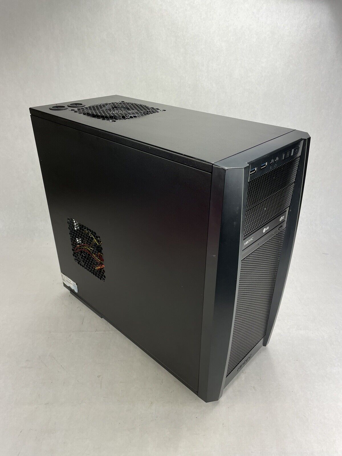 Antec 300 Gaming Mid Tower Computer Case w/Thermaltake TR2 500W Power Supply