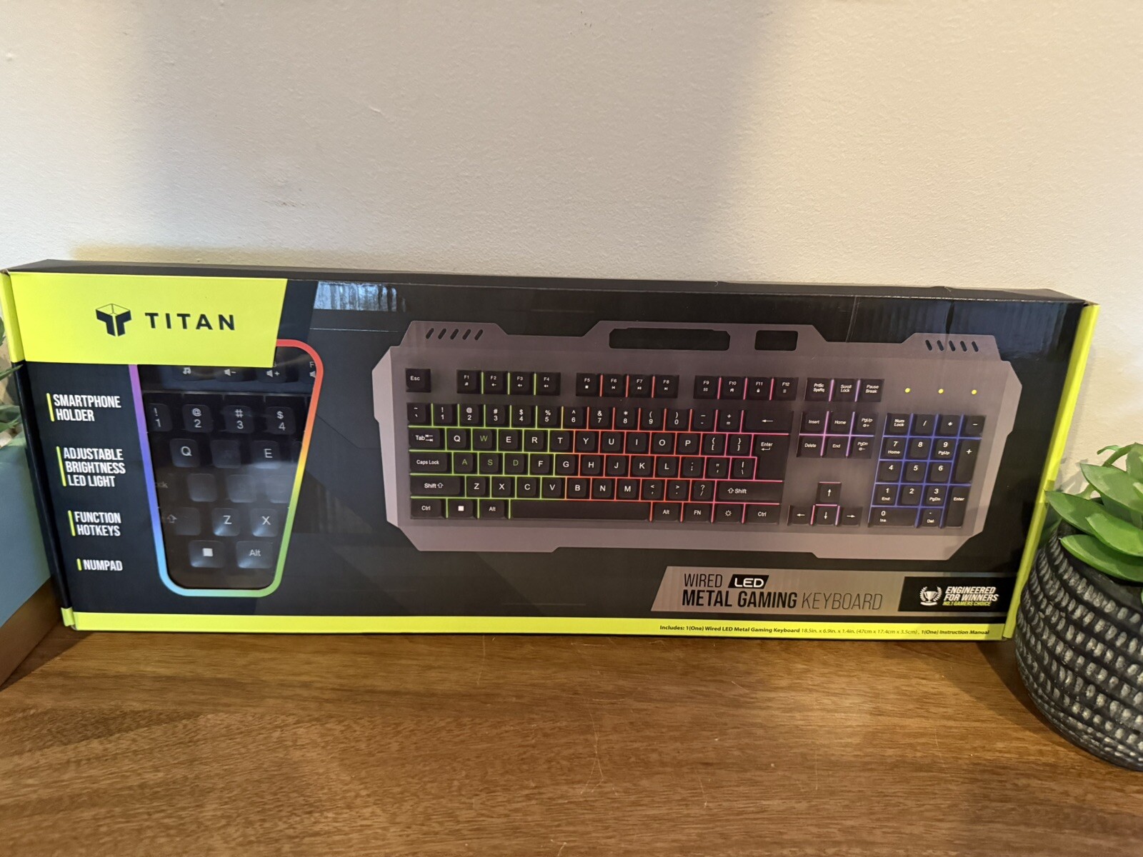 TITAN Wired LED Metal Gaming Keyboard w/Smartphone Holder