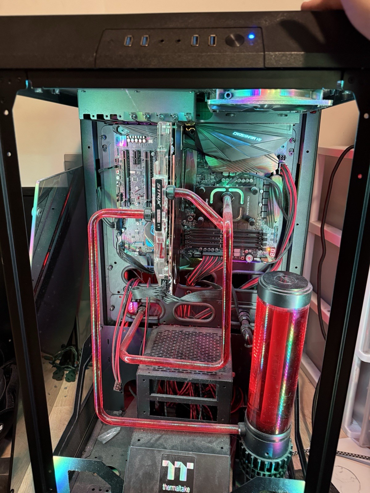 Thermaltake Gaming Desktop Tower PC Liquid Cooled RGB Lighting Black