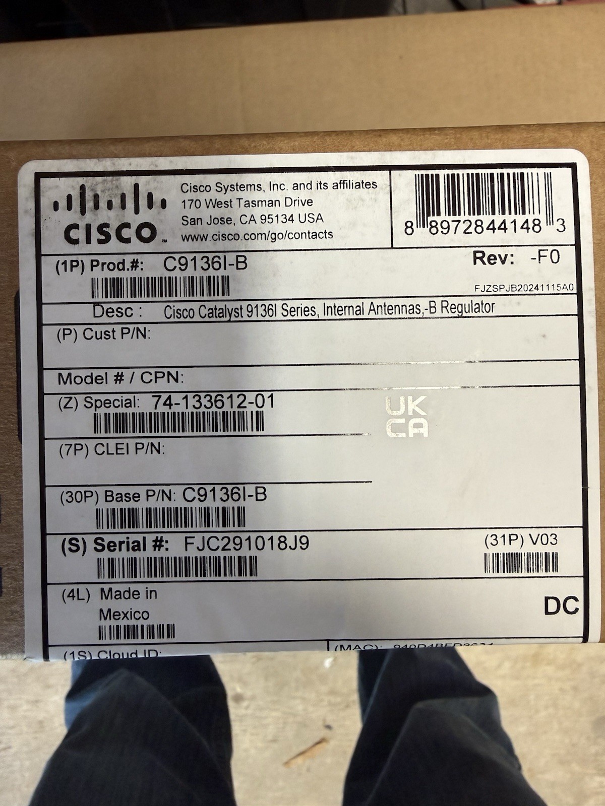 Cisco C9136I-B Catalyst 9136I Indoor