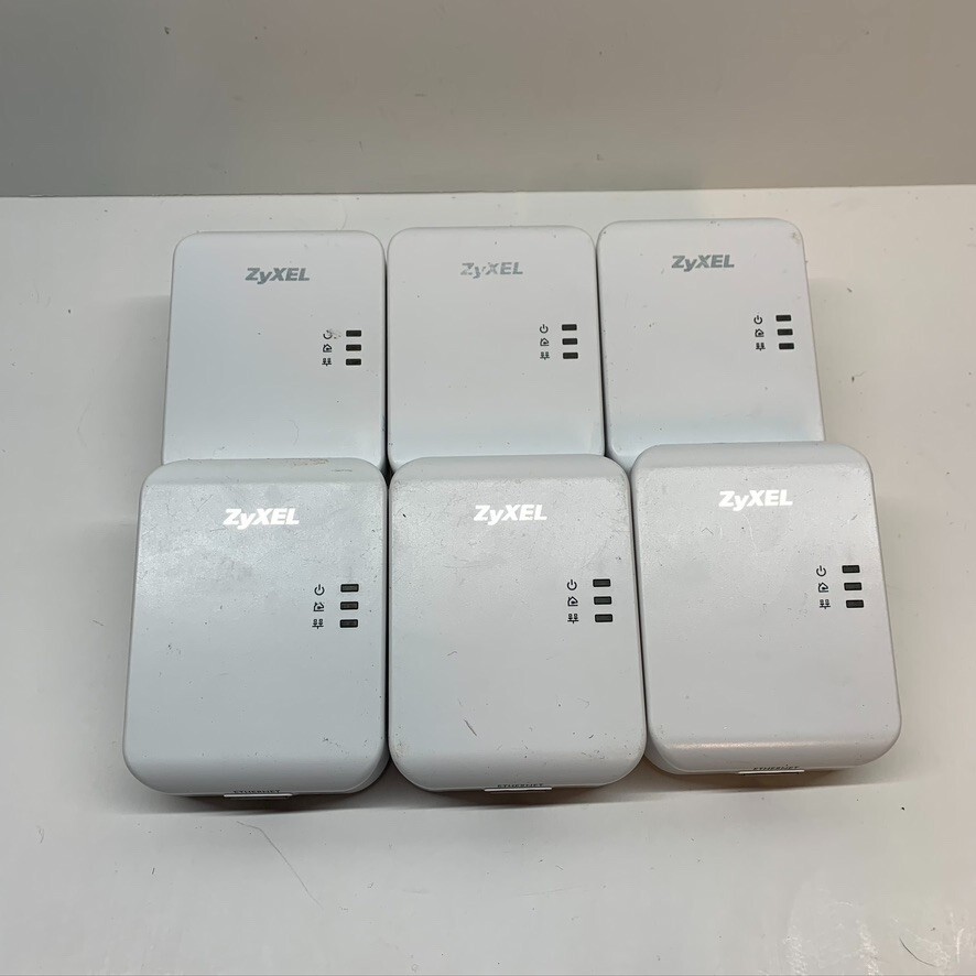 Lot of 6 ZyXEL HD Powerline 500 Mbp Wall-plug Adapters (PLA4205)