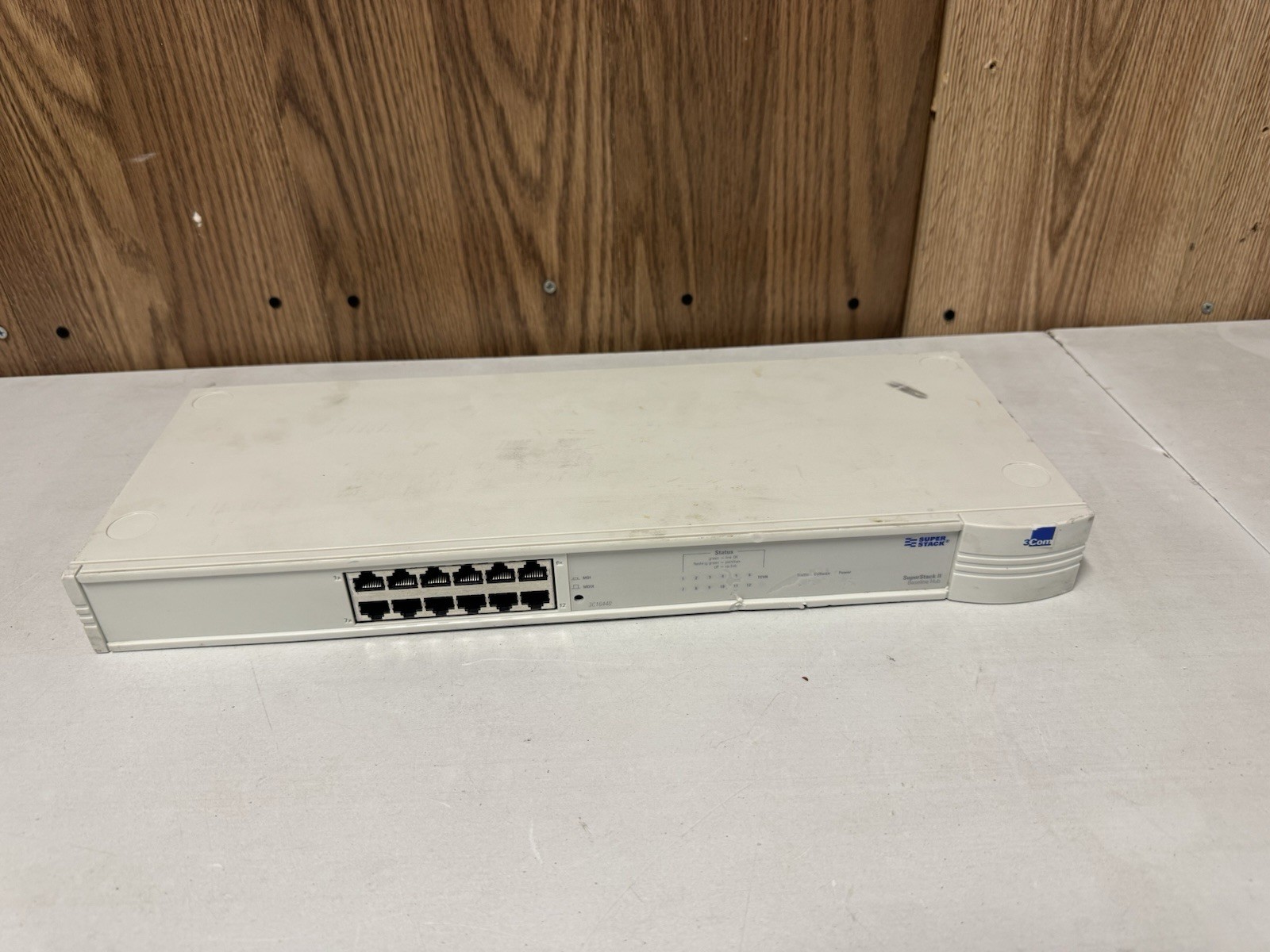 3COM SUPER STACK II 12-PORT SWITCH HUB 3C16440 NETWORK ETHERNET PS HUB FSTSHP