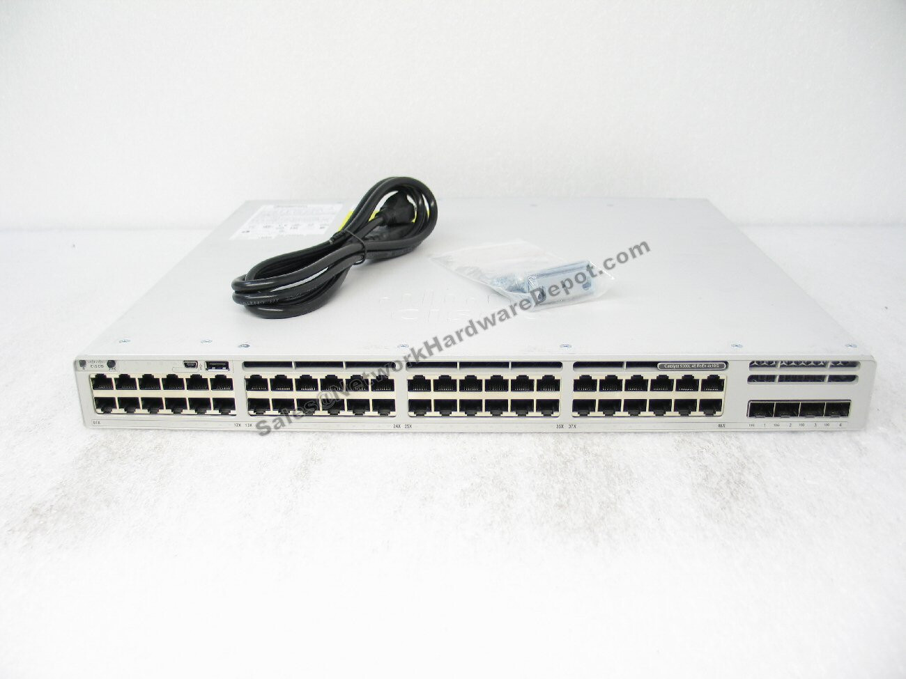 Cisco C9300L-48PF-4X-E Catalyst 9300 48-Port Switch SFP+ 10GB - 1 Year Warranty