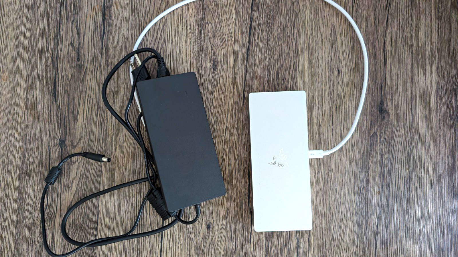Razer Thunderbolt 5 Dock Mercury White w/ Thunderbolt 5 Cable And Charging Brick