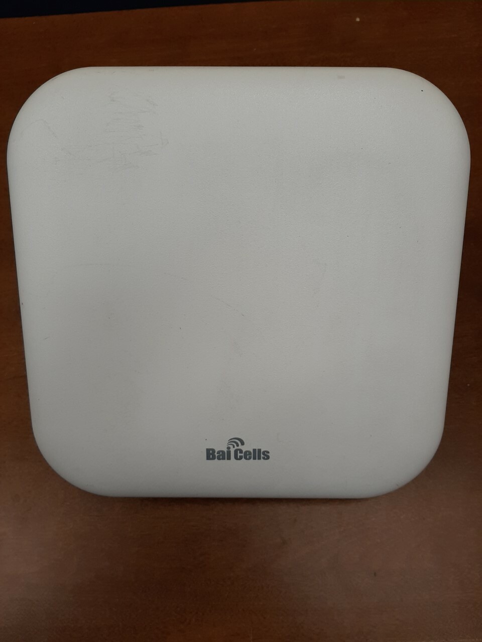 USED Baicells EG7035E-M11 3.5GHz Atom OD04 CPE Cat4 19.5dBi (NO POE)