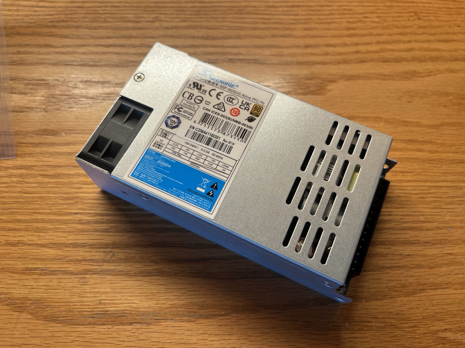 Seasonic SSP-300SUG FLEX ATX12V/EPS12V APFC 300W 1U Mini Power Supply  NO CABLES