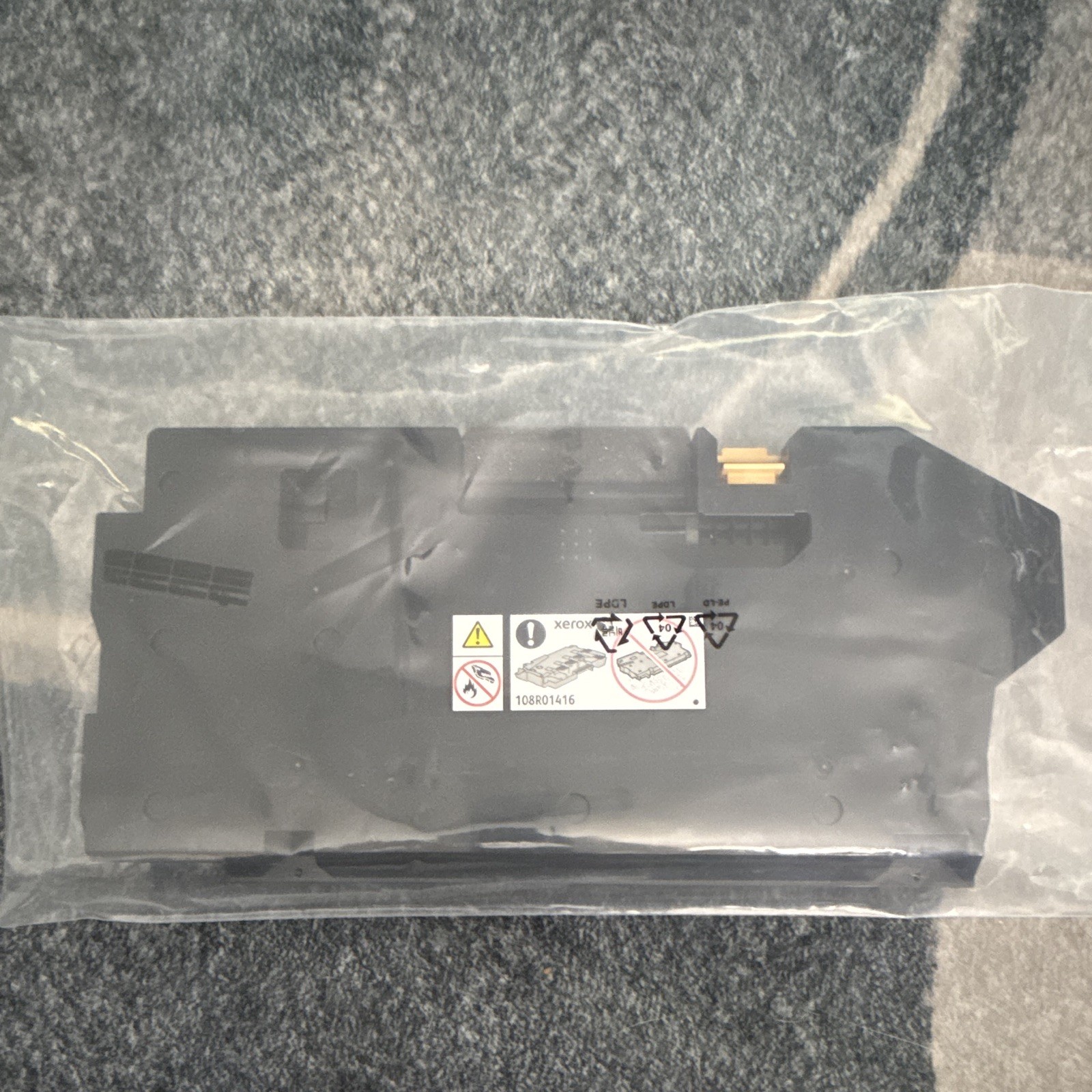 Xerox 108R01416 Genuine/Original Black Toner Cartridge Laser Printer