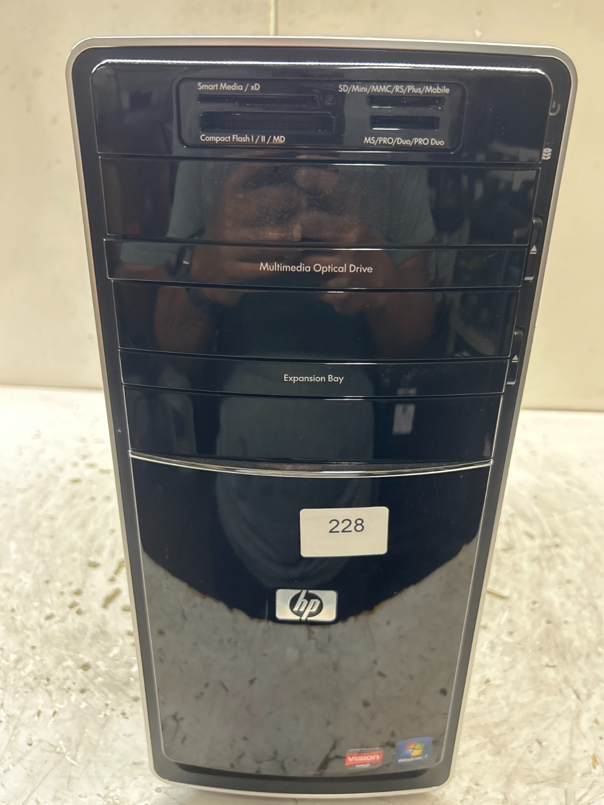 HP Pavilion p6604y AMD Athlon II X2 220 2.80GHz 6GB NO HDD