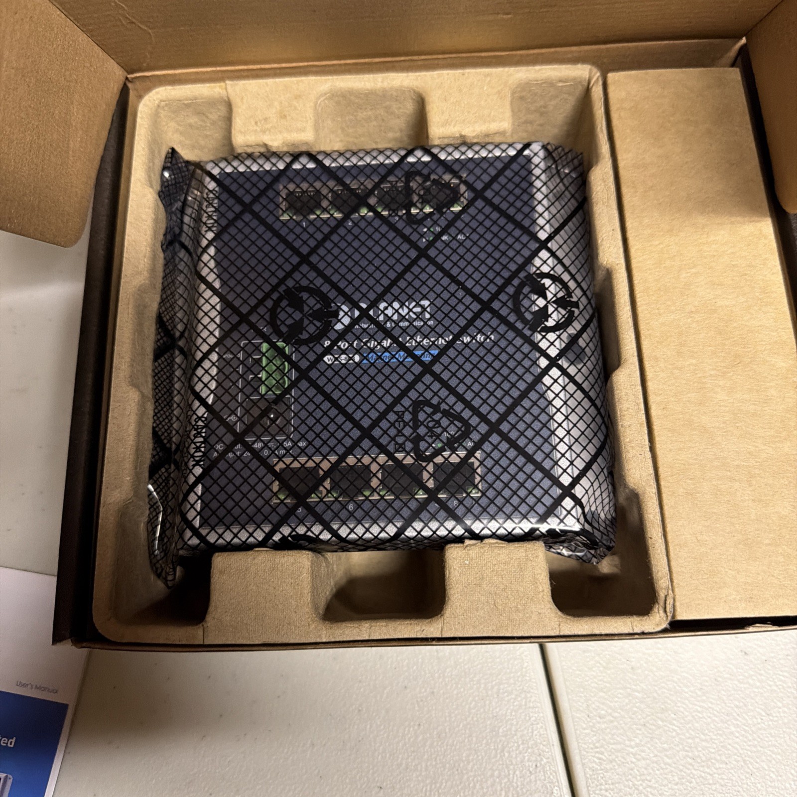 Assmann PLANET Industrial 8x GE T Wall-mount Switch