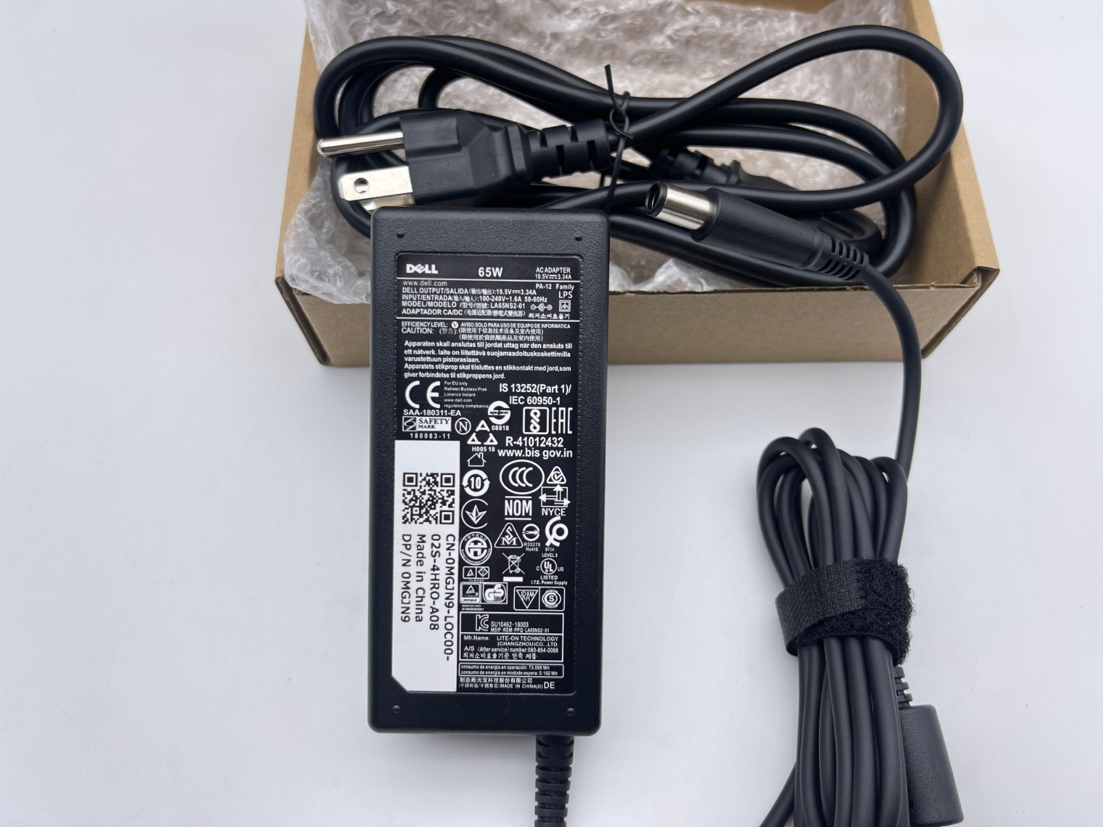Genuine 65W 19.5V 3.34A Charger For DELL LA65NS2 09RN2C 06TM1C 6TM1C 7.4*5.0mm
