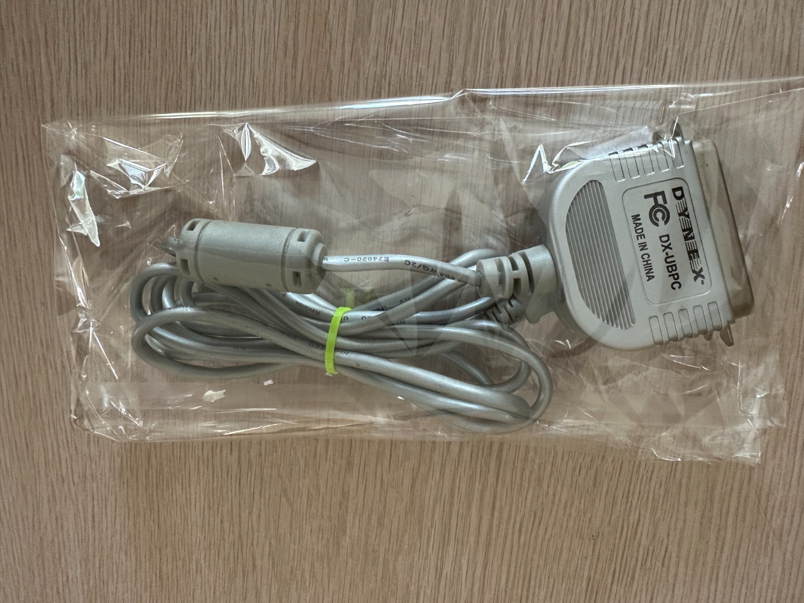 DYNEX,  USB TO PARALLEL PRINTER CABLE, 6 FEET,,   Usb --  PARALLEL ( centronix )