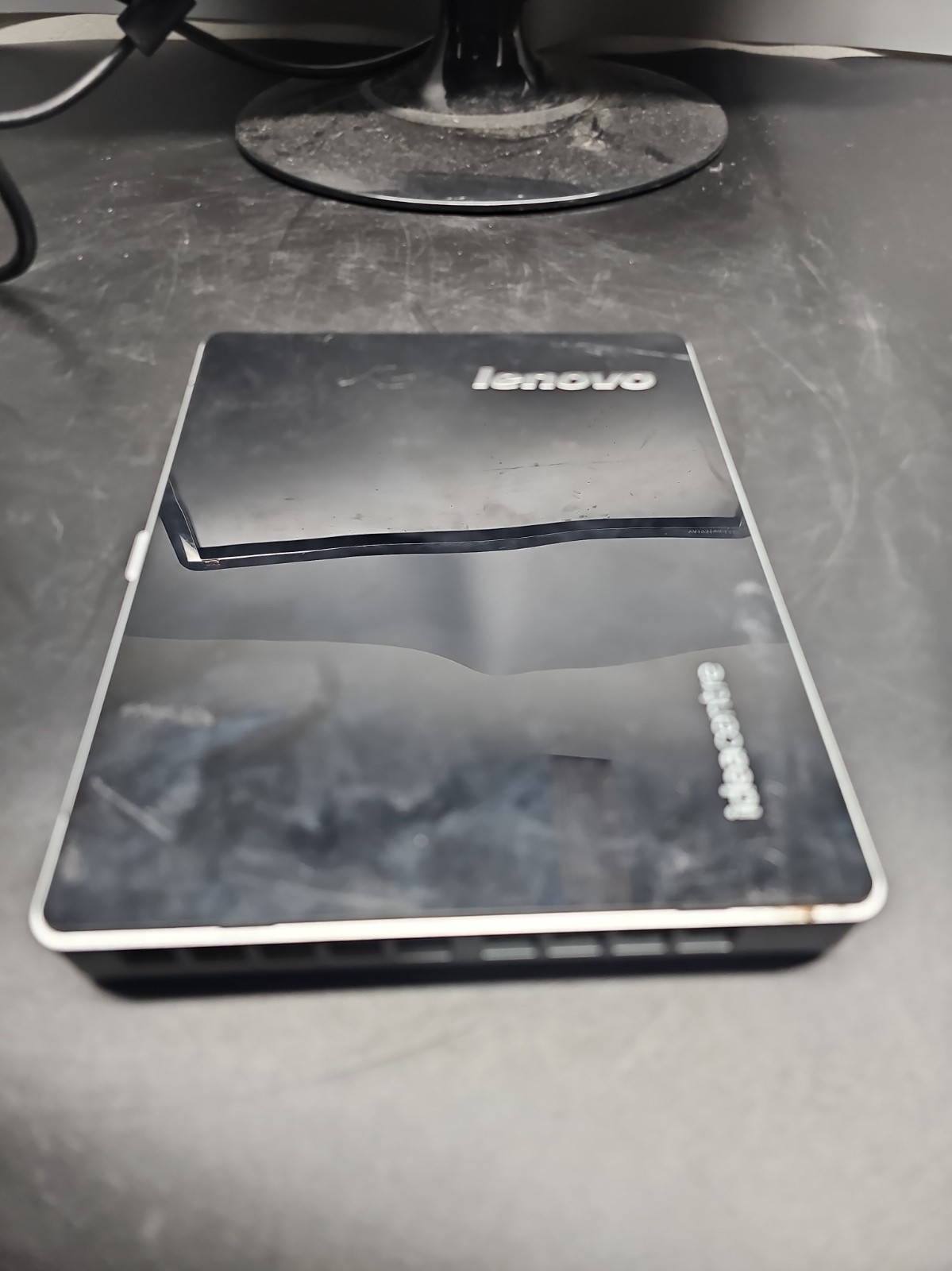 Lenovo IdeaCentre Q190 PC Desktop No AC Adapter No HDD #5