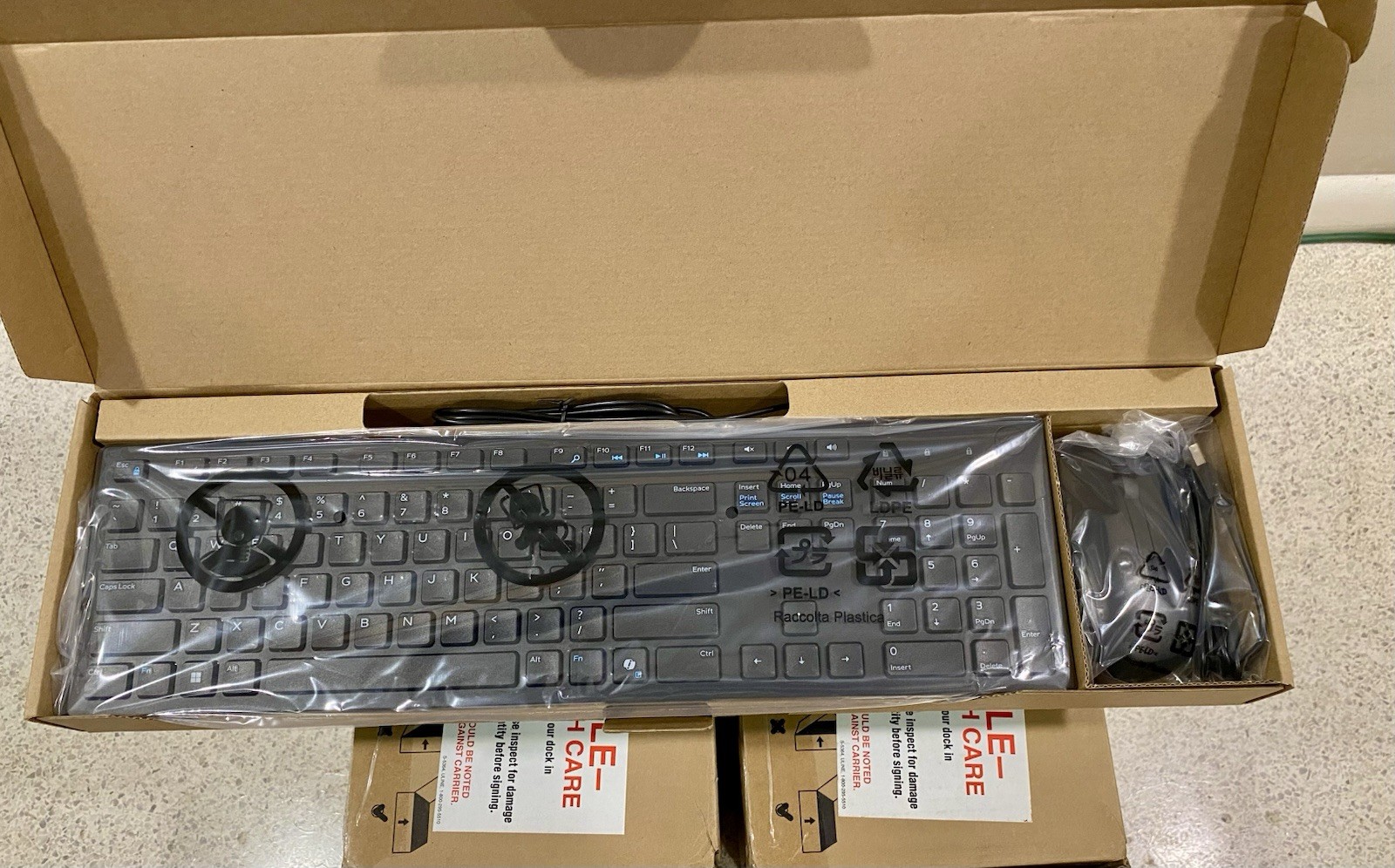 NIB Dell Keyboard Mouse Combo KB216t1 - Black