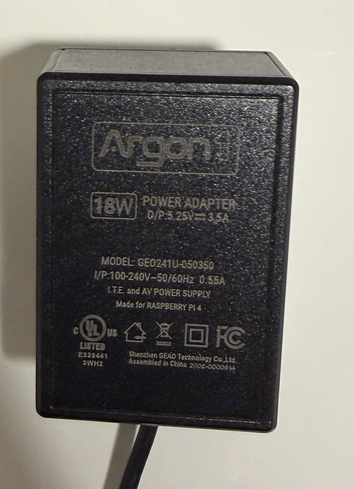 Argon1 5v 3.5A (18w) Power Supply - works with Raspberry Pi (barrel co