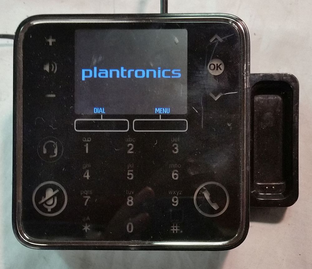 Plantronics Calisto 830 P830-M USB Speakerphone with Bluetooth Capability + ac