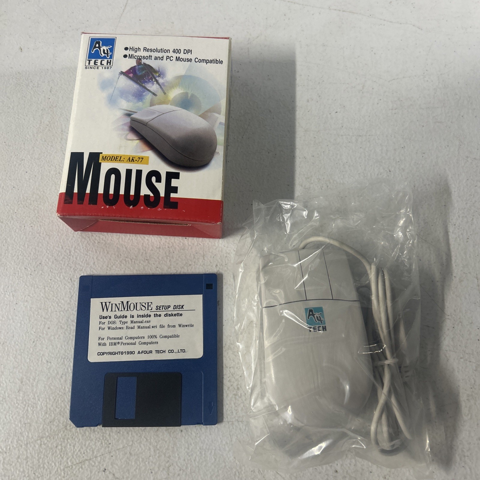 Vintage  A4 Tech Mouse Model AK-77. High resolution 400 DPI.  Open Box