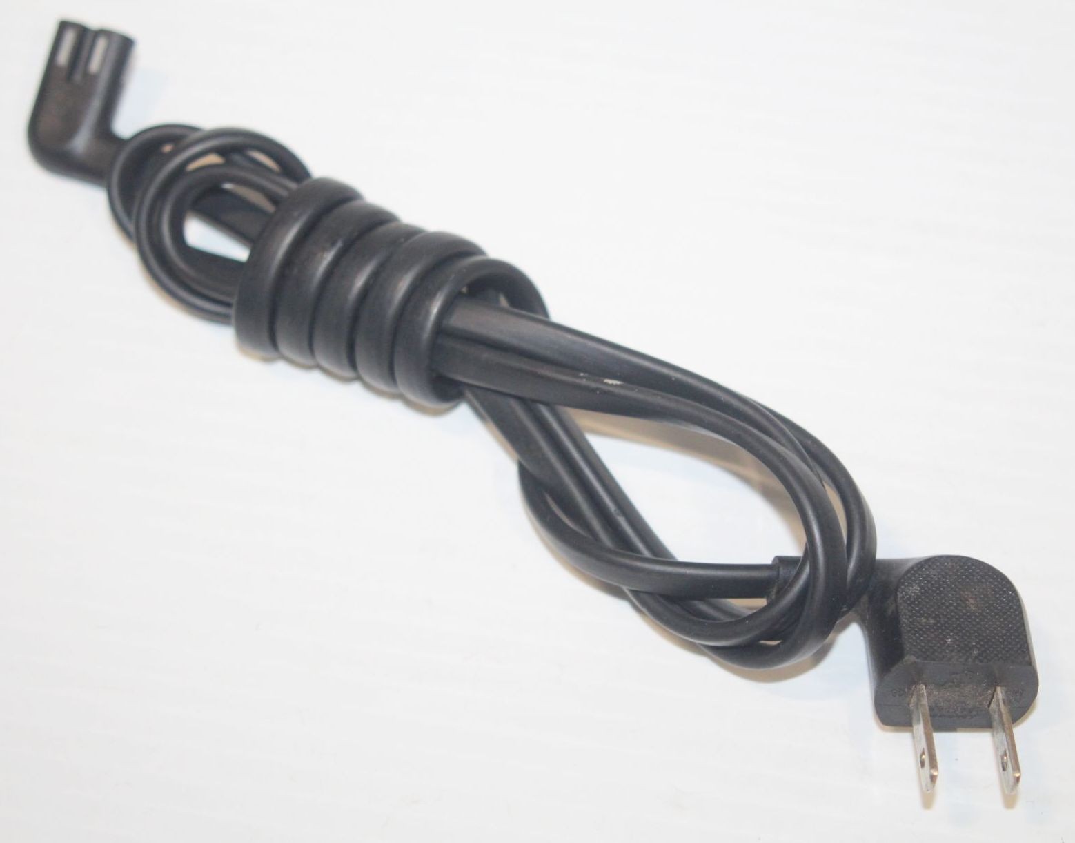 Longwell E55349 LS-7LA 7A 125V 90 Degree Elbow Angled Power Cable Wall Cord