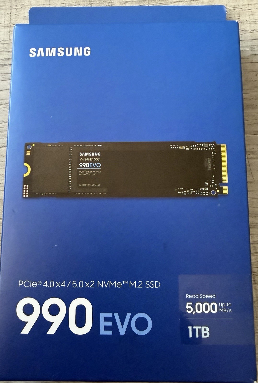 Samsung 990 EVO 1TB NVMe M.2 SSD PCIe 4.0 x4/5.0 x2 MZ-V9E1T0B/AM -Open Box