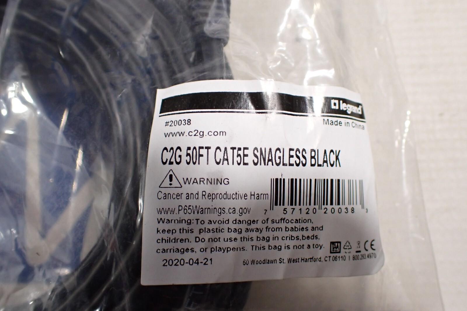 New Legrand C2G 20038 50FT CAT5E Snagless Black Unshielded Ethernet Patch Cable