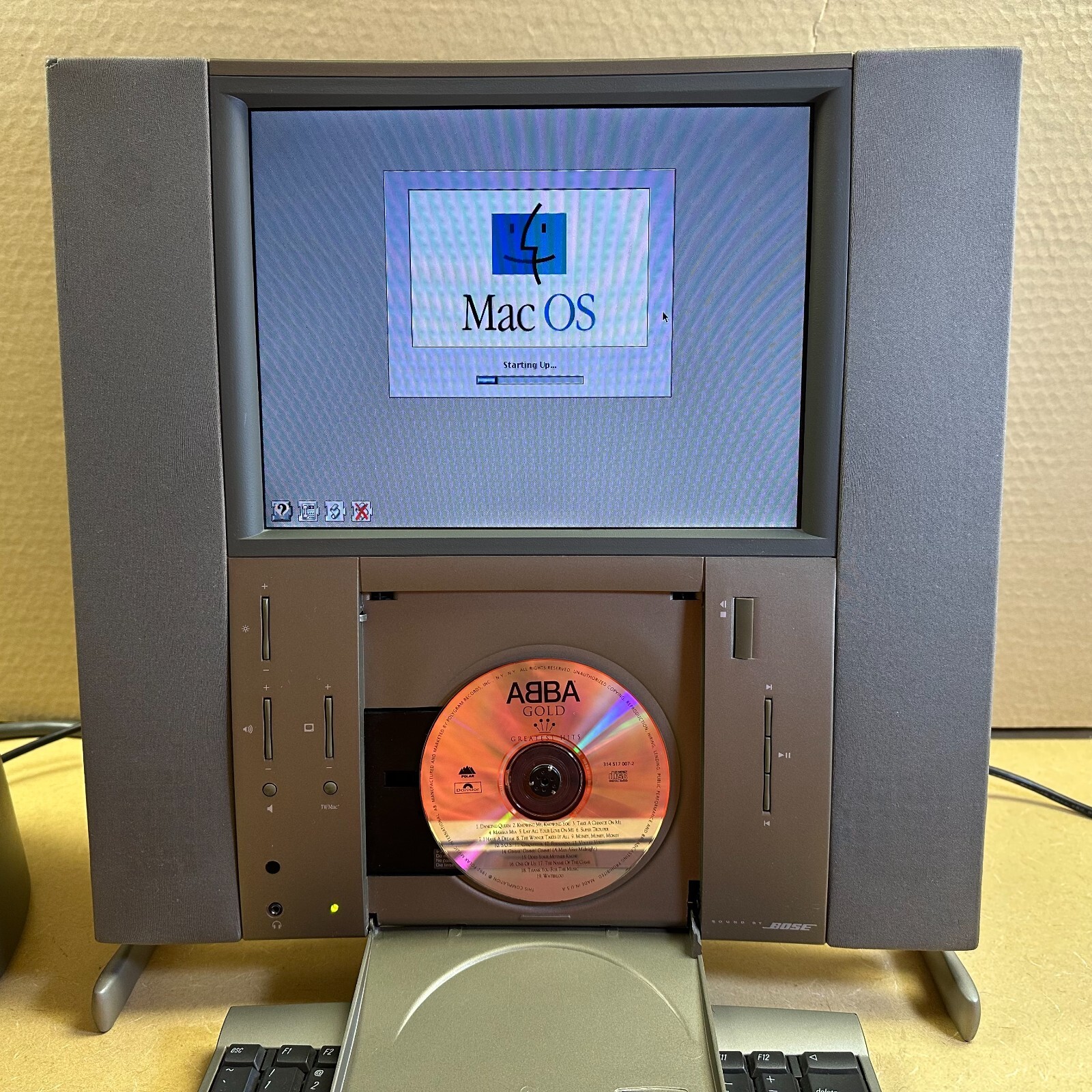 UNIQUE COMBO 20th Anniversary Macintosh TAM Apple w manual, 4 CDs, promo, remote
