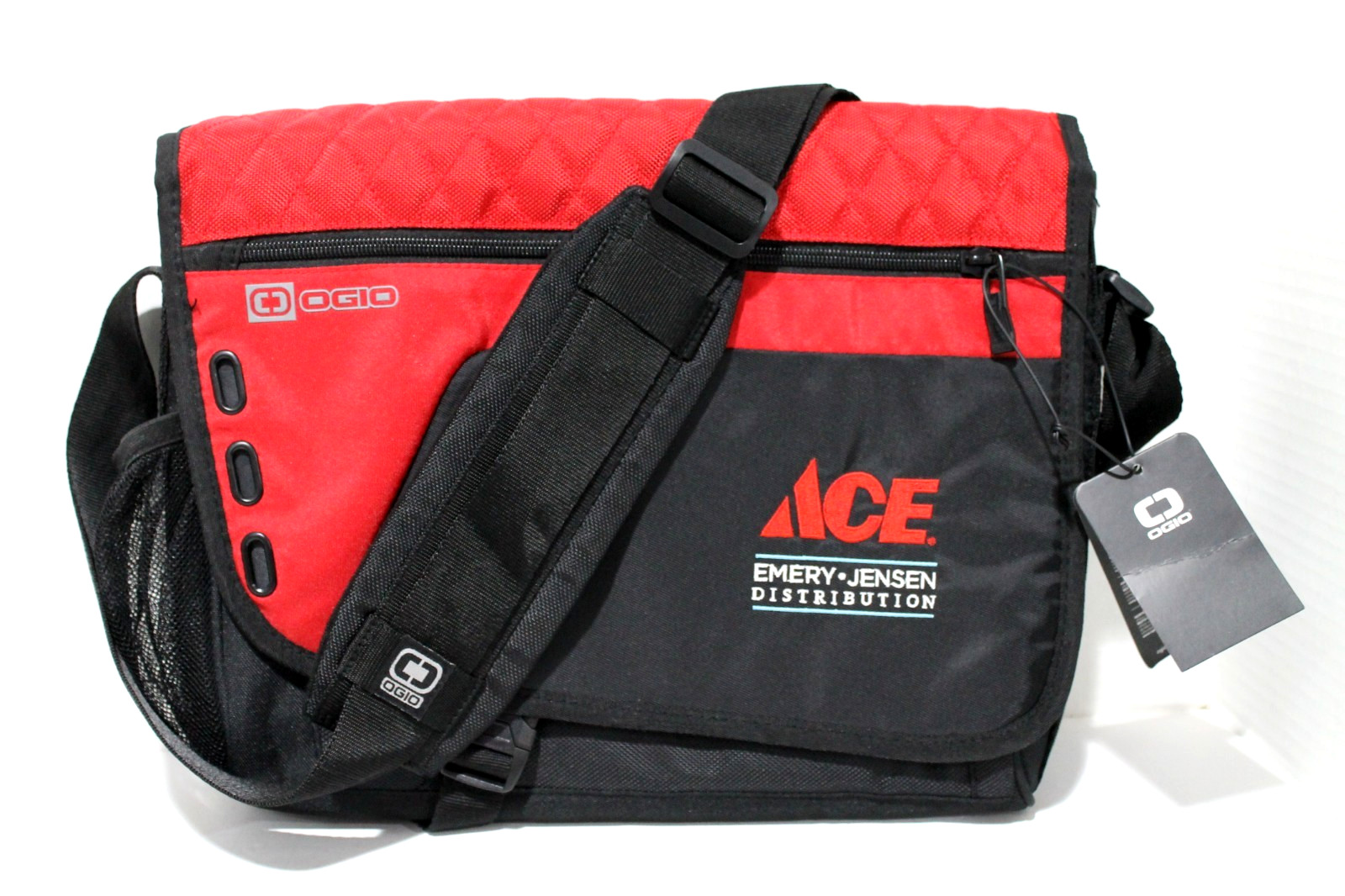 Ogio Technologio Laptop Shoulder Messenger Carry Bag Zippered Case RS.655 NWT
