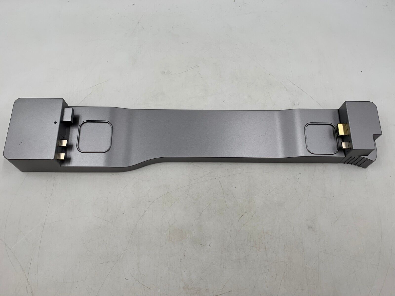 LandingZone LZ5014M For 14-inch MacBook Pro with M1 missing bottom piece