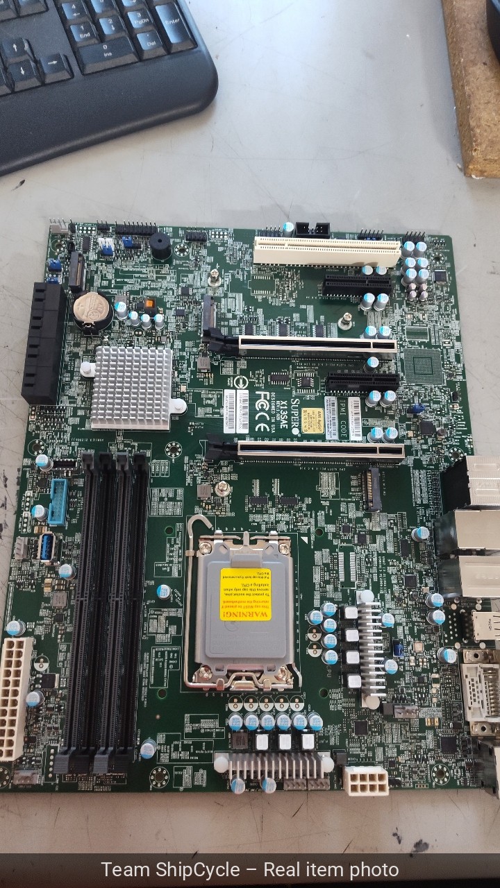 U92506 SUPERMICRO MBDX13SAEO ATX Server Motherboard LGA 1700 Intel W680 G1N