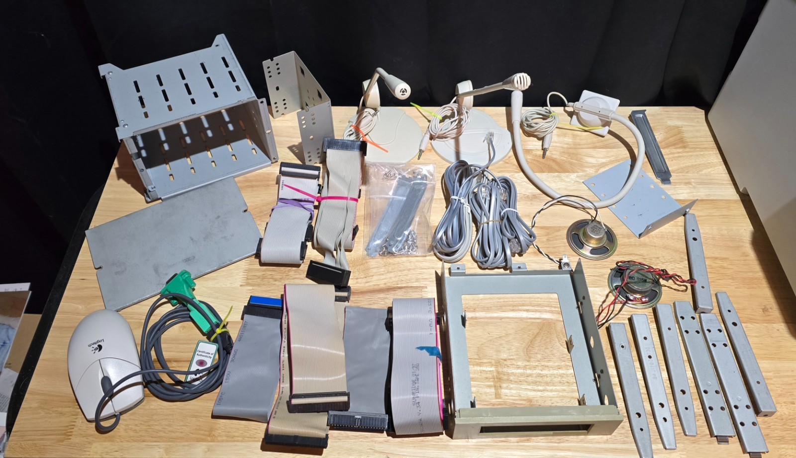 Vintage Computer Parts Lot – Mixed Cables, PS/2 Mouse, Microphones, Speakers etc