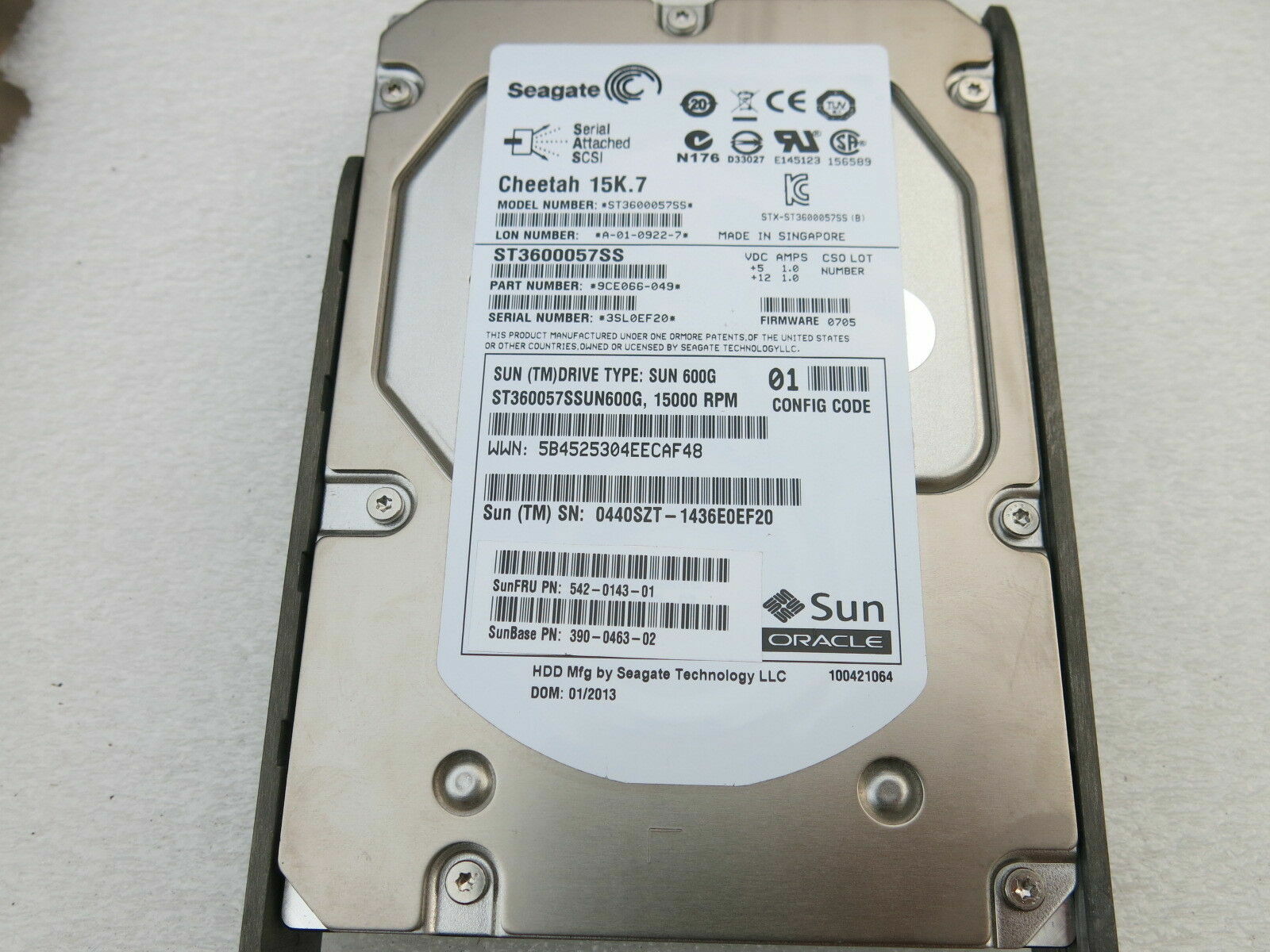 SUN XTA-SS1NG-600GB 15K HDD 600GB 15K SAS STK 2500 542-0143 390-0483 7012636