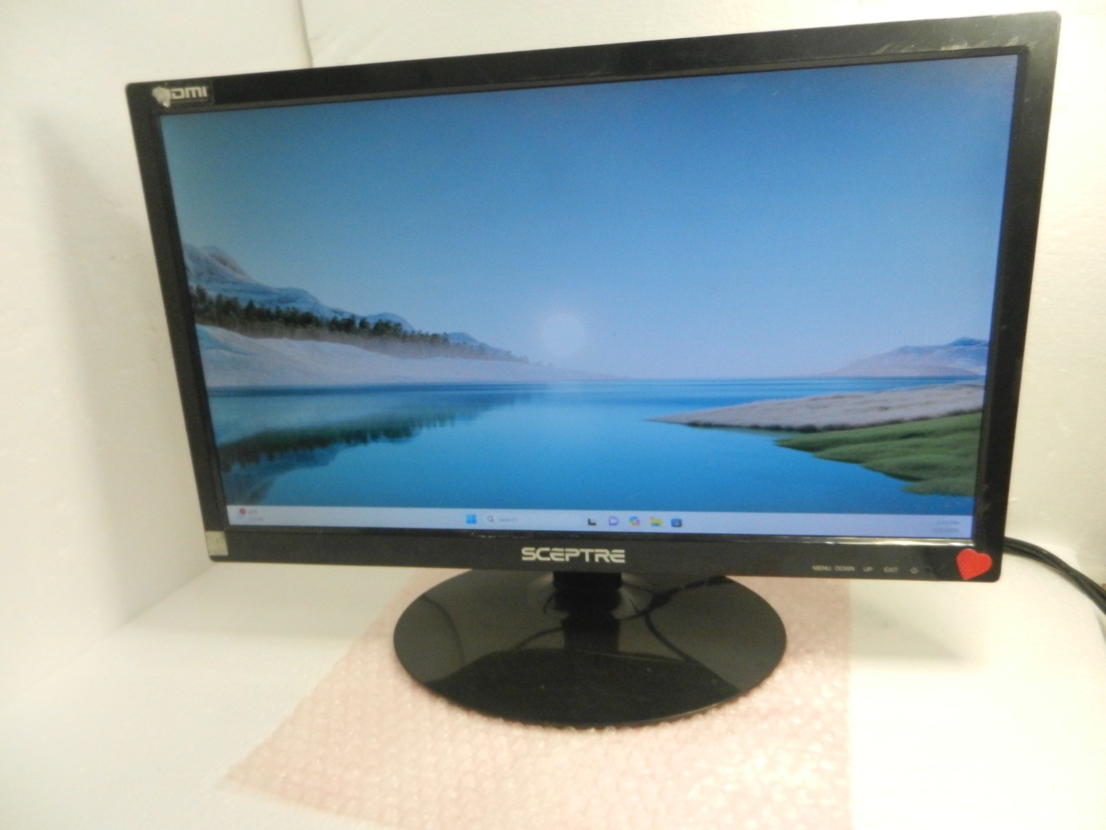 Sceptre 20 Inch E20 HDMI Black Monitor DVI VGA 8E