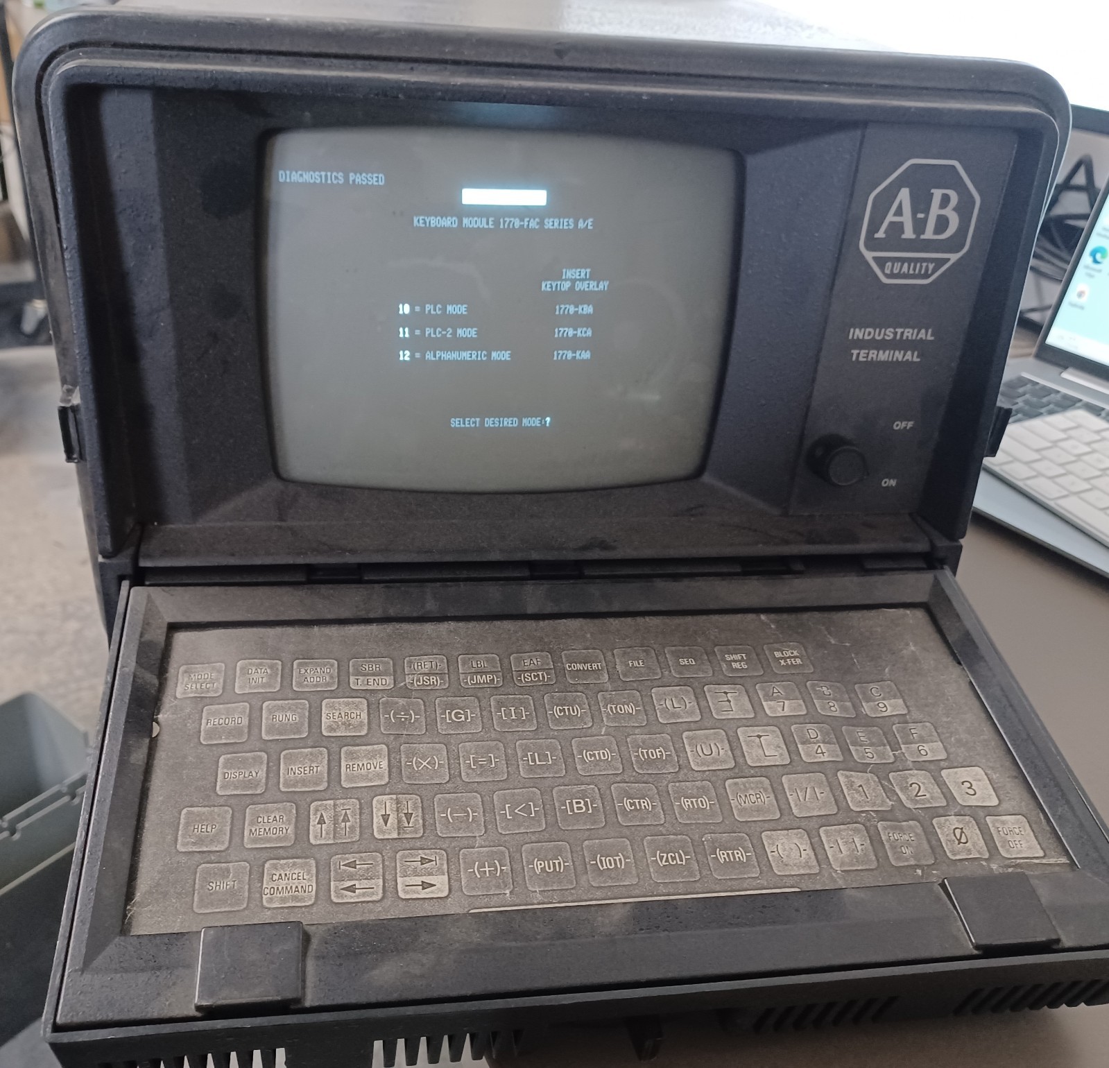 Allen Bradley Industrial Terminal | Bulletin 1770 | Vintage Terminal | Powers On