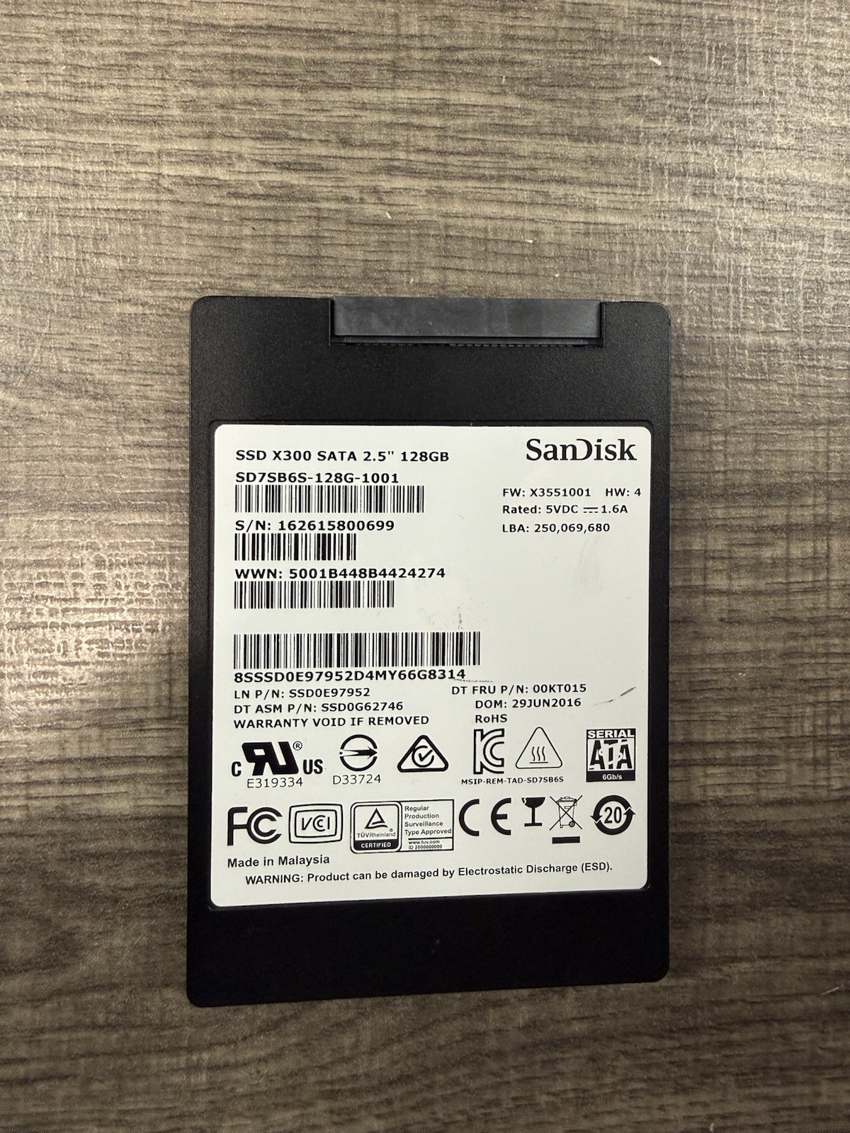 SanDisk X300 128GB 2.5" Internal Solid State Drive SSD SD7SB6S-128G-1001