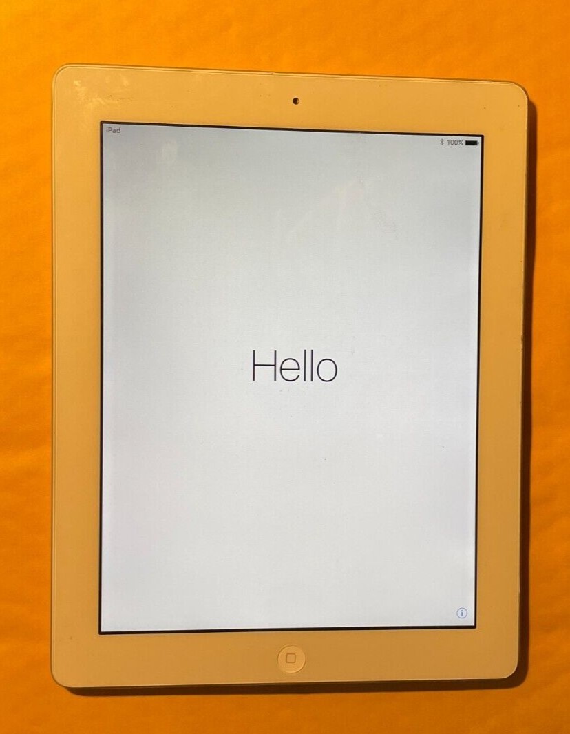 A1458 Apple iPad 4th Generation 16GB White, Powers On, *AS-IS* Non-OEM Screen