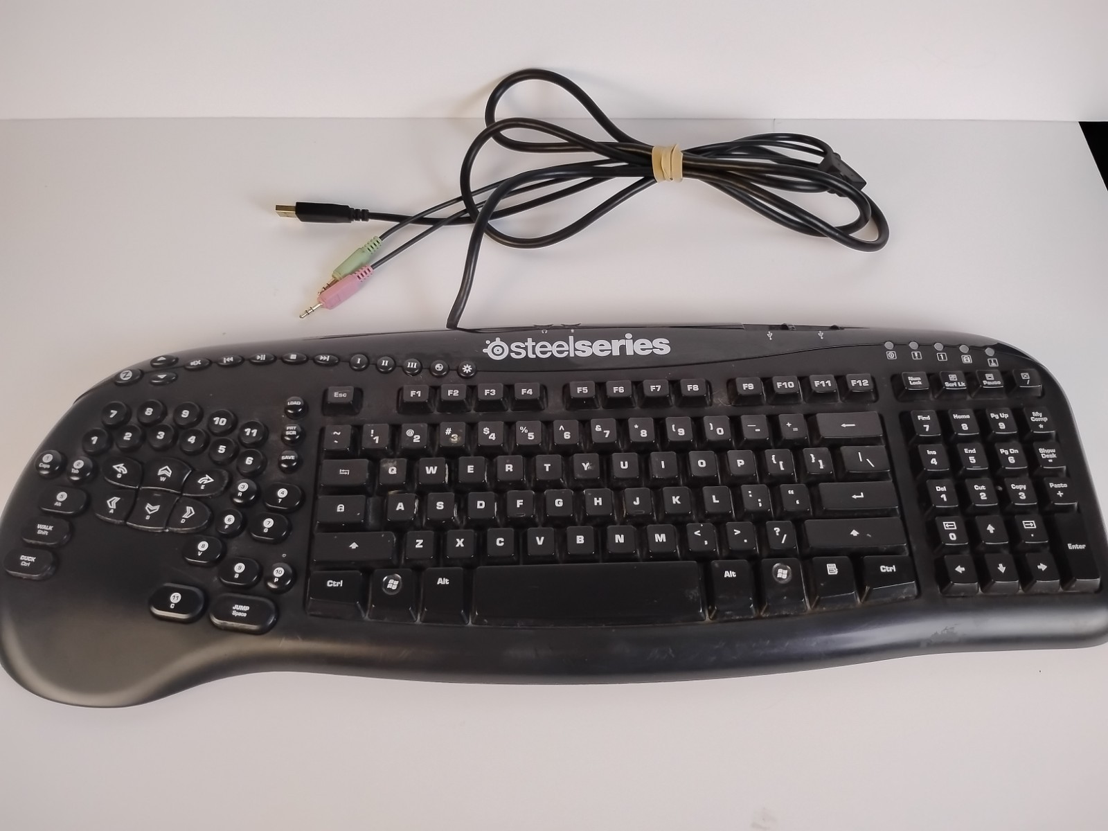 SteelSeries Merc Stealth KUH0702 Gaming Keyboard Tested Working Rare Discontinue