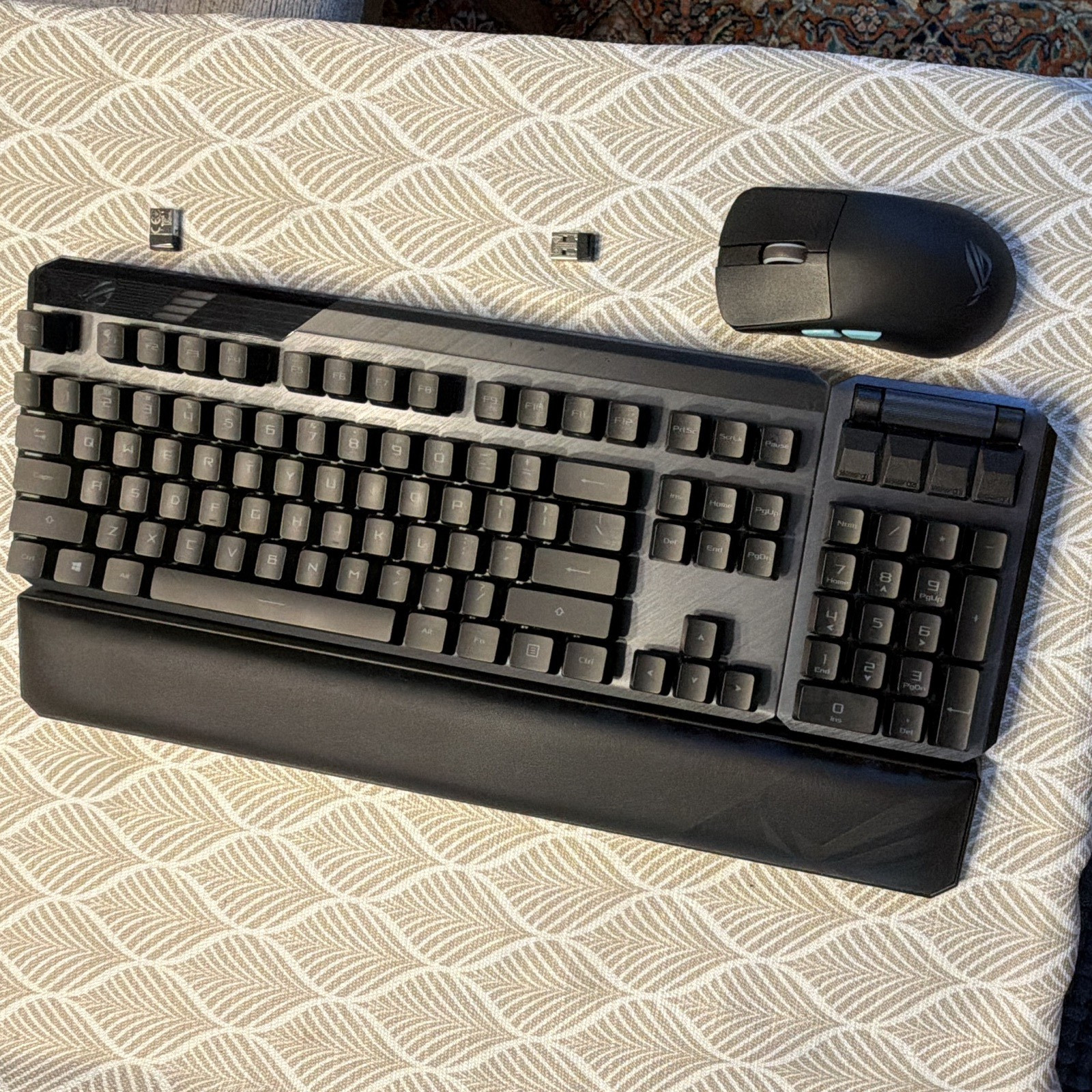 ASUS ROG Claymore II Wireless Keyboard + Harpe Ace Aim Lab Mouse 36000 DPI