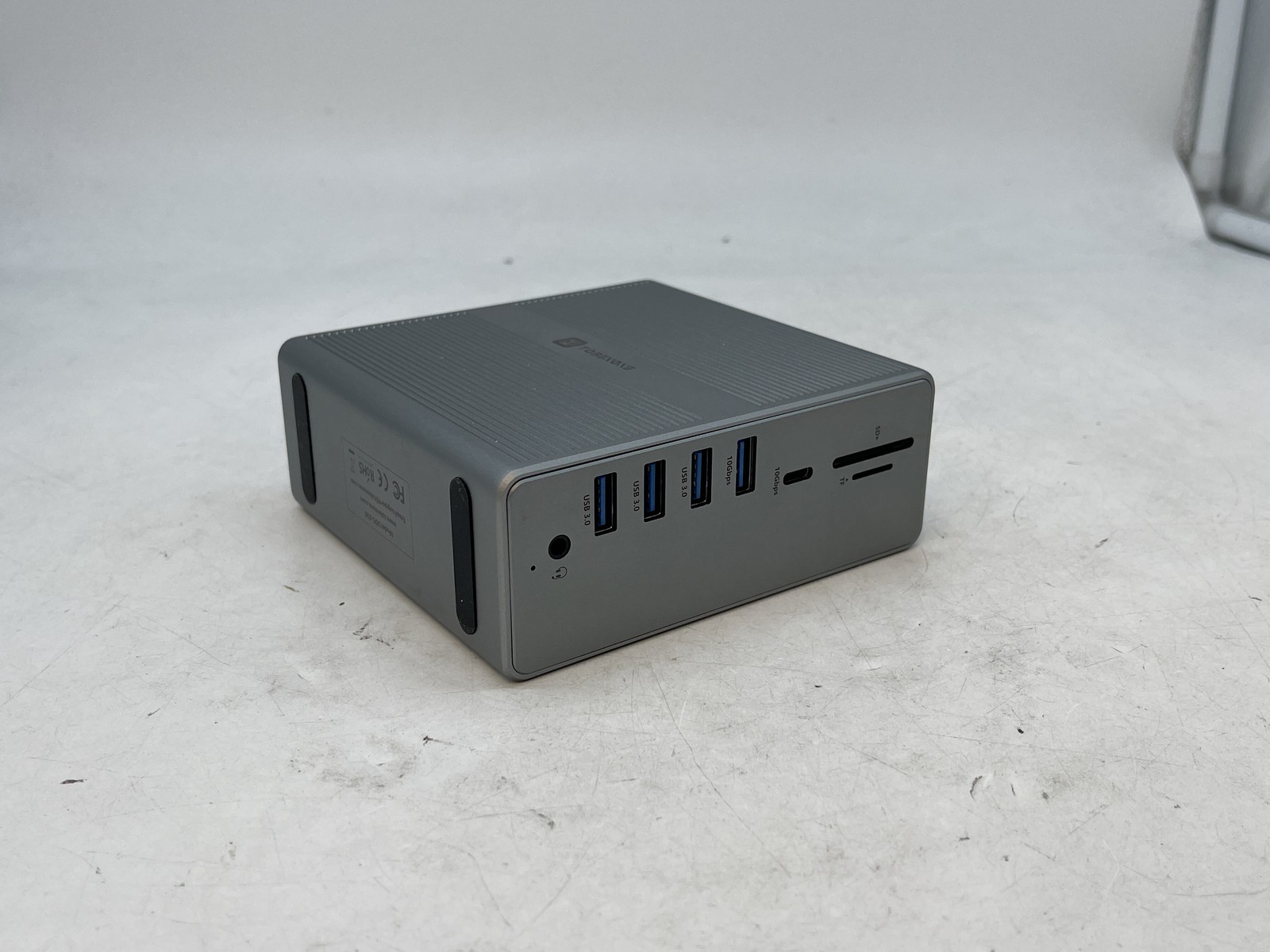 Tobenone UDS030 18-In-1 USB-C Or 3.0 Docking Station Unit - 