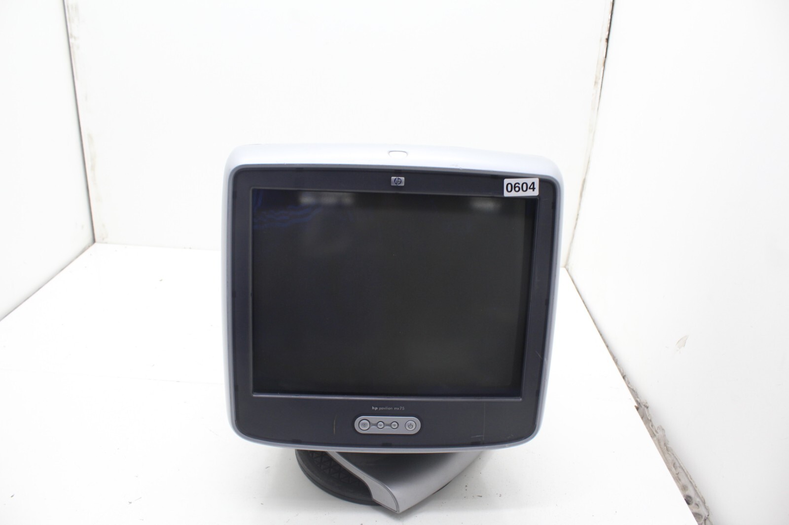 Vintage HP Pavilion mx75 P1499A 16"  CRT VGA Computer Monitor Retro Gaming