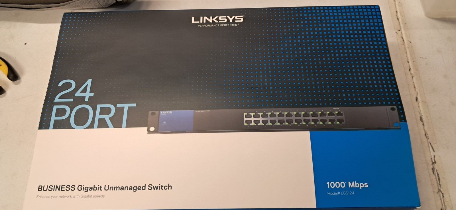 Linksys LGS124P 24-Port Business Gigabit PoE+ Switch - Black