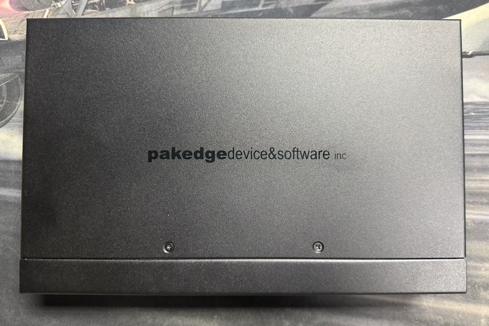 Pakedge RE-2 Enterprise Gigabit Wired Router Device - Excellent - Tested